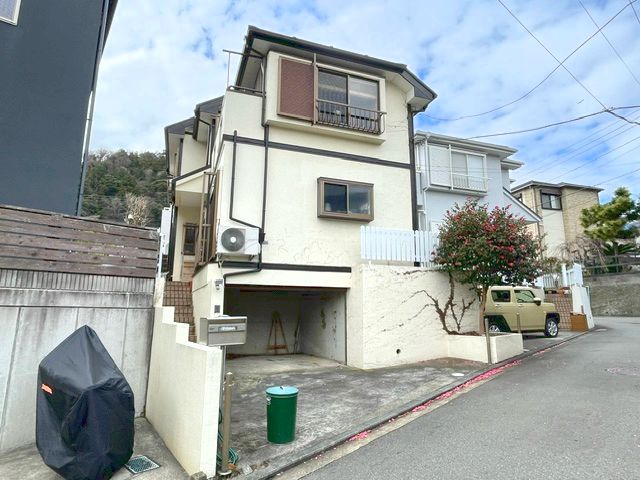 葉山町一色 中古戸建て