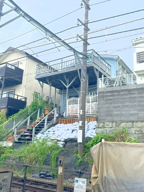 七里ヶ浜駅 徒歩1分のフルリノベ中古住宅