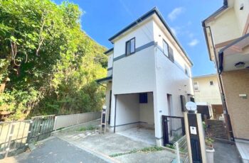 稲村ガ崎2丁目 リフォーム済！戸建