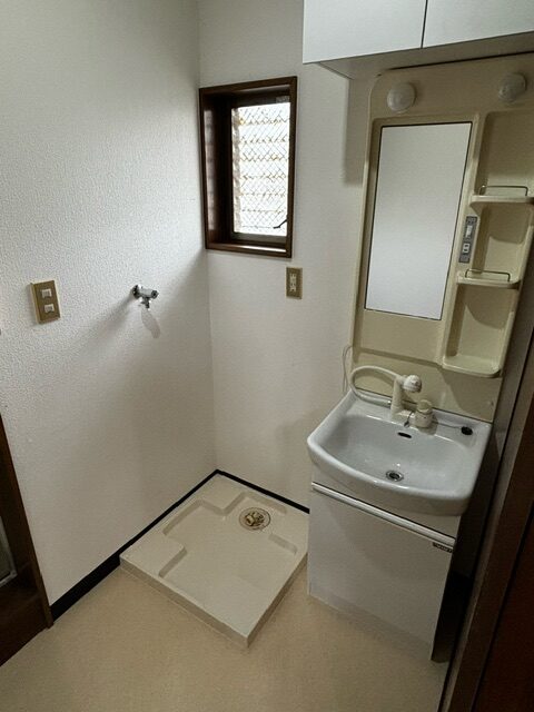 シーサイドテラス腰越　１階角部屋