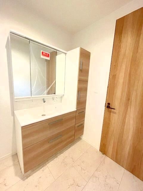 稲村ガ崎5丁目デザイン新築完成