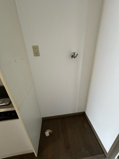 フラット七里　3階