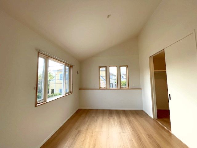 稲村ガ崎5丁目デザイン新築完成