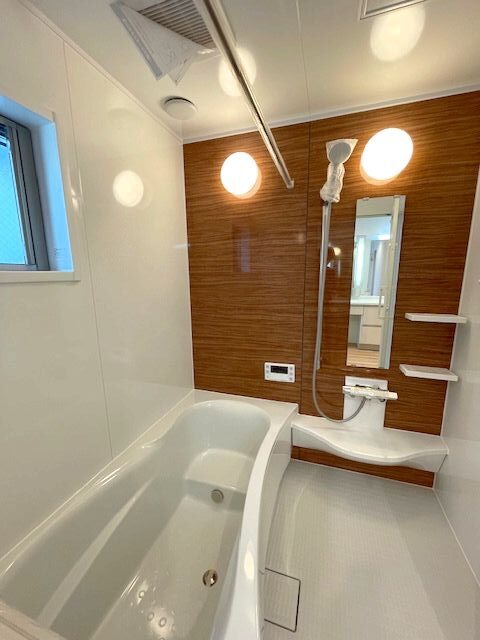 腰越3丁目 屋上付き新築！　