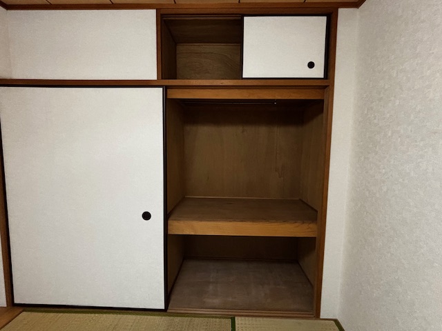 ハイラーク本牧　1階角部屋