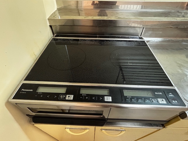 ハイラーク本牧　1階角部屋