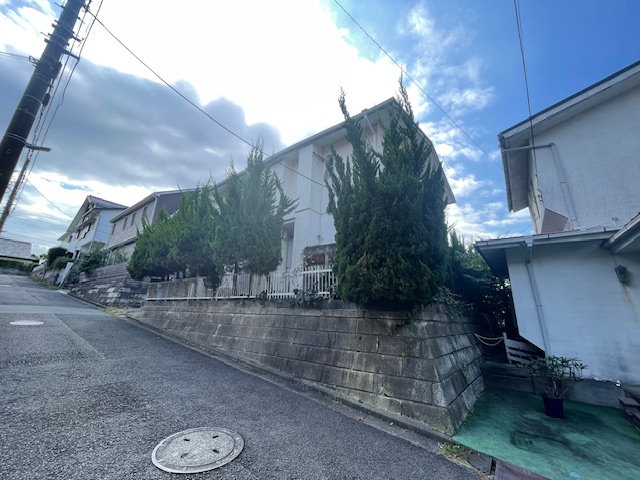 七里ガ浜東4丁目建築条件なし売地