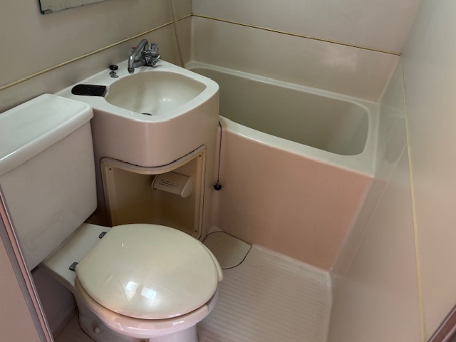 ハイラーク本牧　1階角部屋