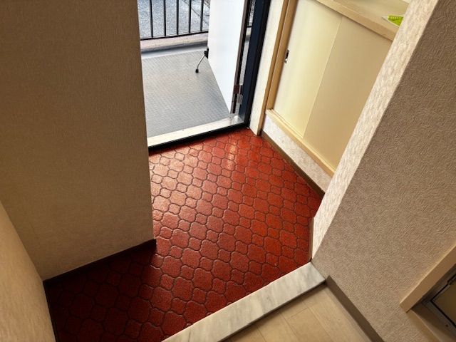 ハイラーク本牧　1階角部屋