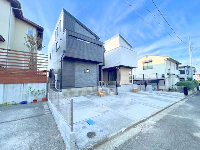 腰越1丁目新築2棟（完成）