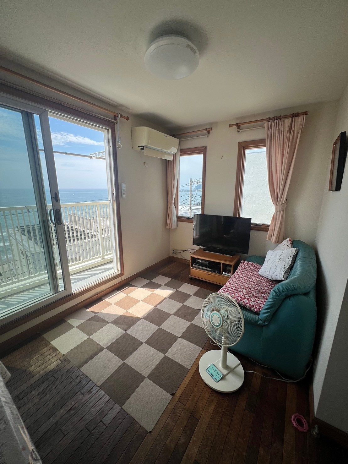 七里ガ浜2丁目ドカーンと海が見える土地