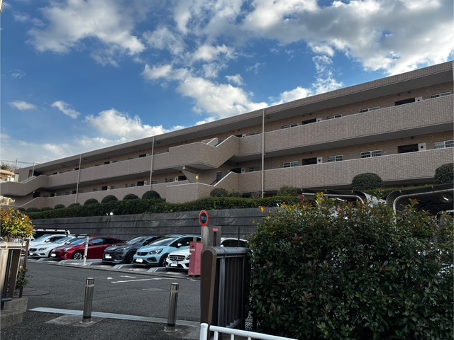 鎌倉七里ガ浜パーク・ホームズ　☆角部屋・ペット相談