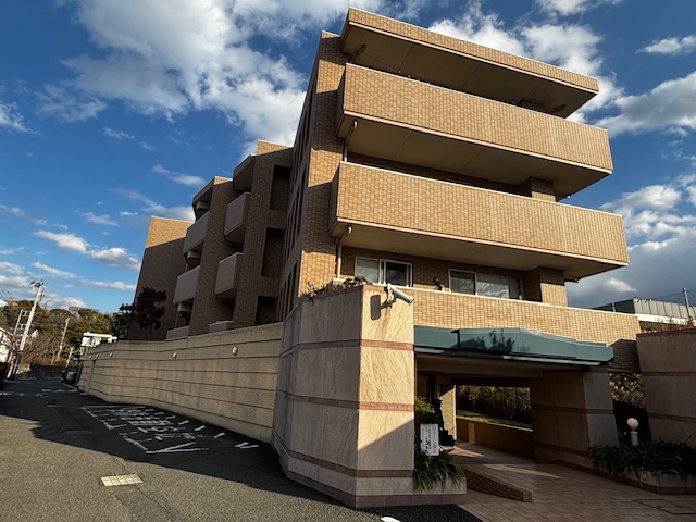 鎌倉七里ガ浜パーク・ホームズ　☆角部屋・ペット相談