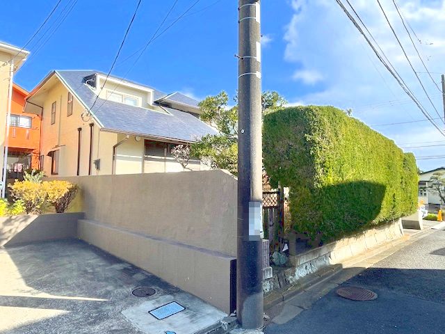 七里ガ浜東３丁目南道路売土地